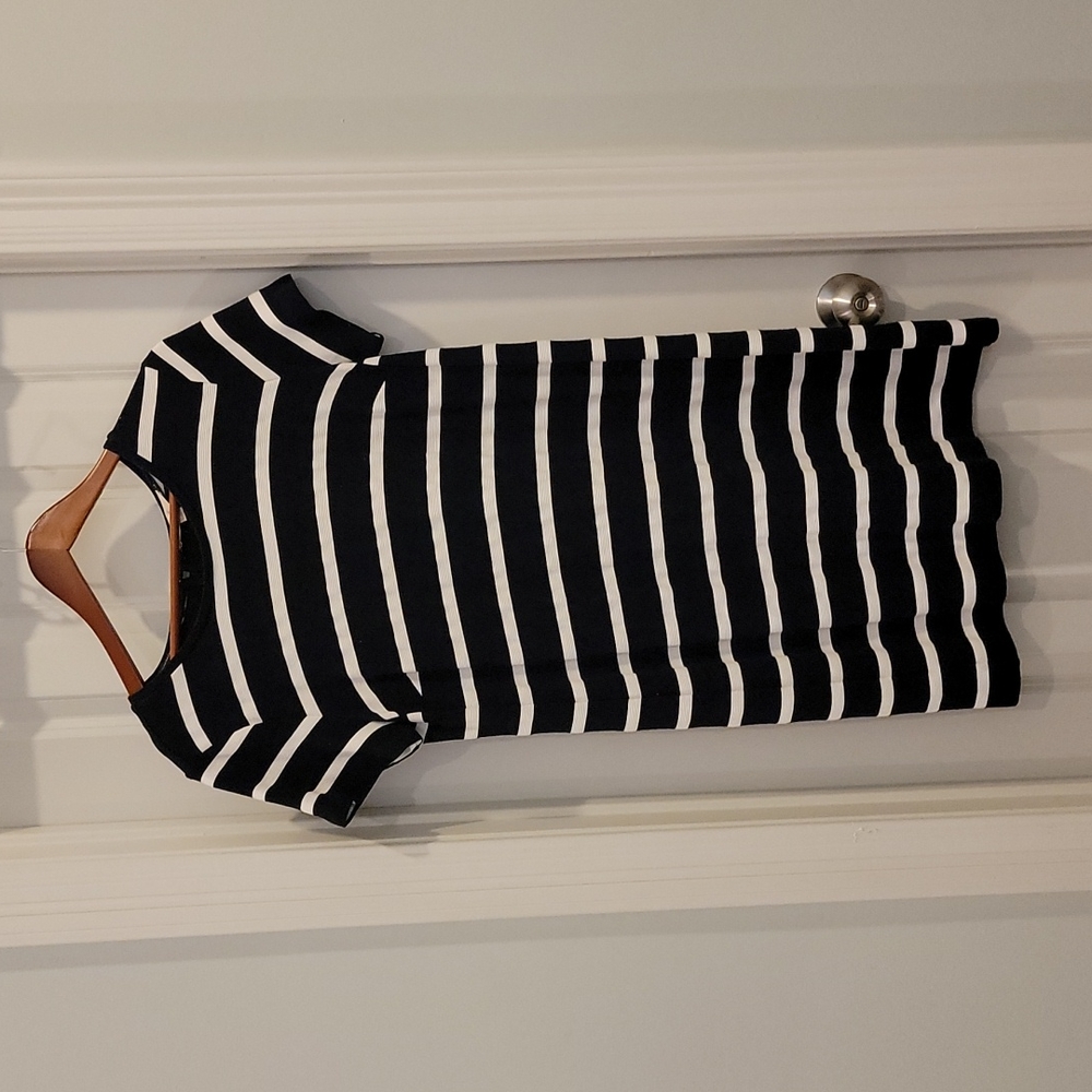 Loft navy & white striped dress. Size large. Great condition